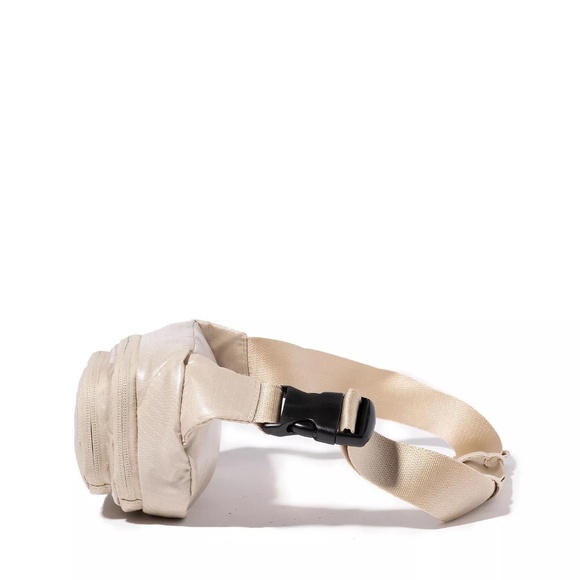 NEW! Baggallini On the Go Waist Belt Pack Tan "Chalk Gloss" Ripstop $70 - Picture 14 of 15